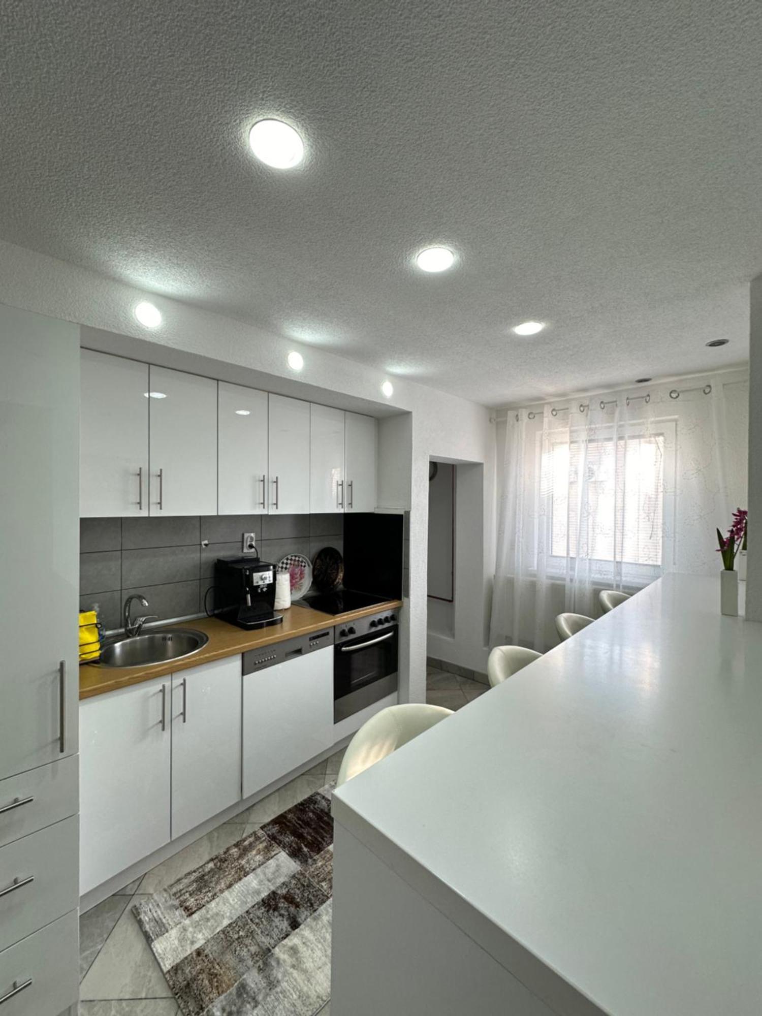 New Luxury In Center * Sarajevo